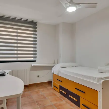 Steps To Arenal - 4br Home, Pool, Garage & Bbq Jávea